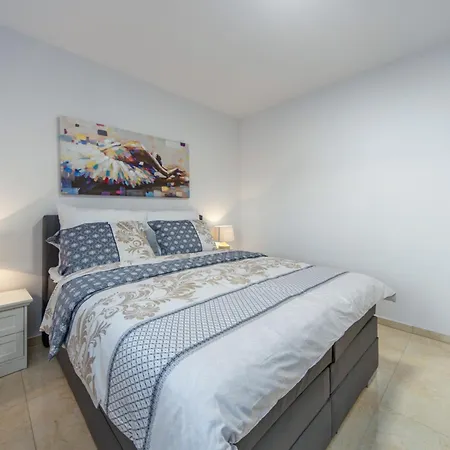 Villa Shaula 1 *